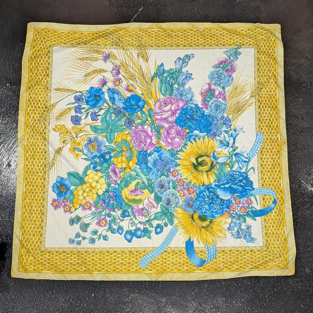 Vintage Scarf Retro Pastel Cottagecore Aesthetic Hippie Feminine Floral